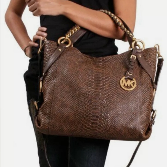 Michael Kors Handbags - 🥳HP🥳Michael Kors Tristan Snakeskin Tote&Wallet